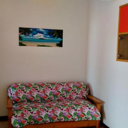 Appartamento Laurentum Torvaianica Luaran gambar